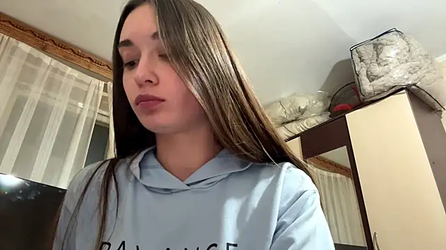SableWisp - Strip me down to my bra!