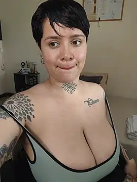 KatInk - PLAY WITH MY JUICY PUSSY