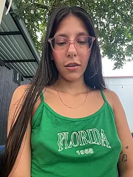 Zoy_cute - plug in doggy + twerk 🤤😣