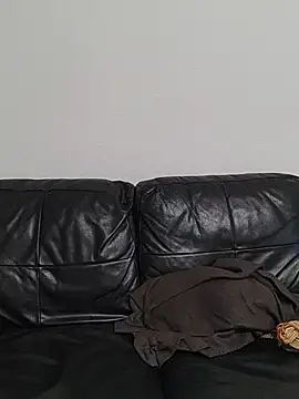 GermanNerdyAlice - 😇 Suck 2 Fingers