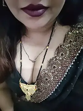 Mayuri77 - Pussy show