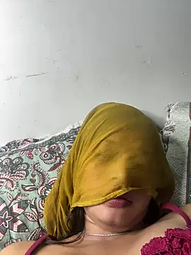 Miss_sarika76 - Boobs oil show