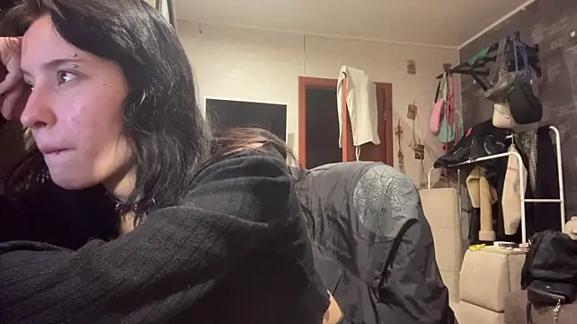 LianaSchweppes - Spank ass in doggy 10 tiems?