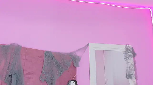 AlishOward35