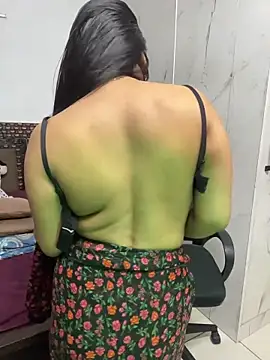 Summer_beach_ - Pussy oiling 2 min cntrl
