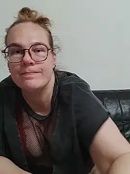 GermanNerdyAlice - 😇 Suck 2 Fingers