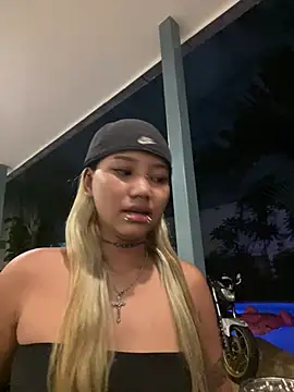Scarlet_Thai - 5 Squirt One by One