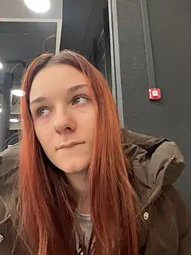 SaintMaya - Show her ass+spank her 💕👅