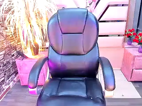Gerogina_Divaio - SHOW PUSSY + VIBRACTION DOMI 🥵🔥