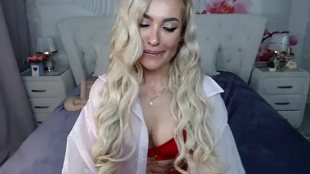 HottieSweetBritney - I will dance and tease u