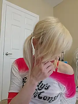 AmethystFoxx - Reverse cowgirl + plug