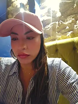 Karen_San_Miguel - Play nipples in public +hot video 😈