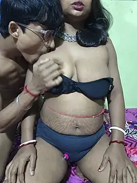 Yourmanu - Squirt and fingering