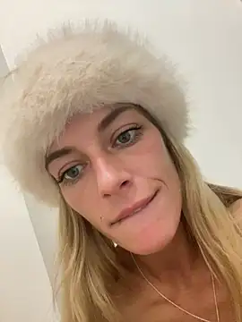 Bellalolahot - God pussy Squirt fontaine last tips 🎁