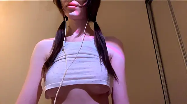 Holly_sinner_ - show pussy
