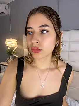 Alessia_Blazee30
