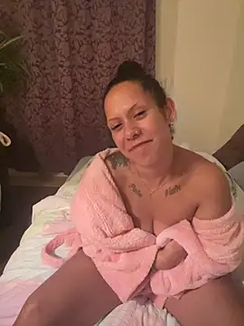 CocoCandelaLatina - 🍒Massage my Boobs Close to Cam
