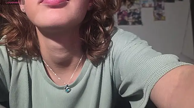 GiannaBirrueta - massage boobs under braa close to cam
