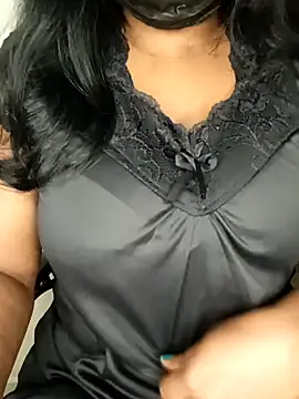 Mallu_karthika - Oil my boobies