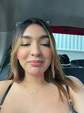 Jenn_fit - 🚗 MY UBER MASSAGES MY TITS 🚗