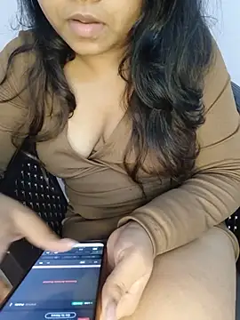 Wow_nisha22 - 2 finger pussy