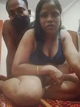 Cuti_Maya_50 - Navel show