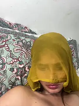 Miss_sarika76 - Boobs oil show