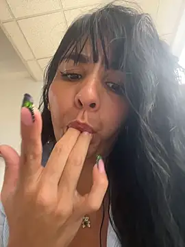 LuxeBrunetteXXX - CLEANING GIRL RISKY FUCK PUSSY DILDO