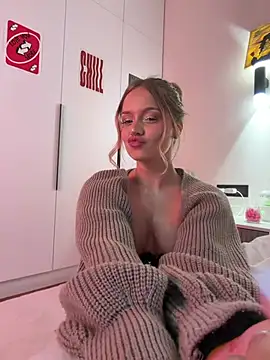 SIlviaBeyt - remove gently those pants from peach ass
