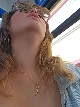 Amanita_25 - Finguers my pussy