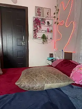 Berry_blossom - Pussy squirt💦 4 mint toy control ⚡️