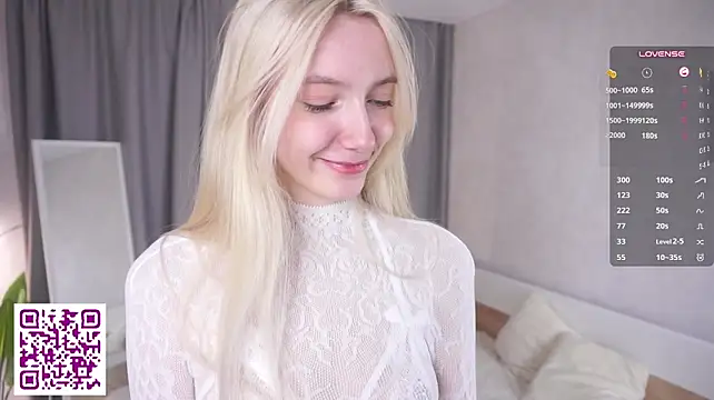 Bubblegum_babyyy - pinch my cuite nipples and make me wet