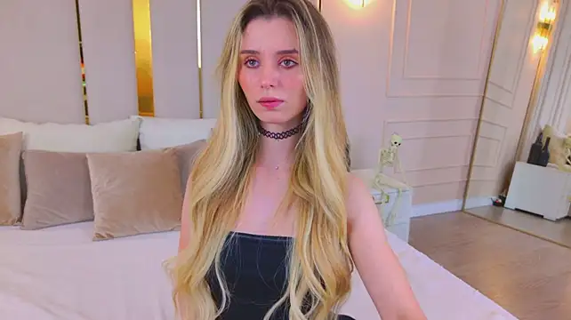 MarybethSnow - Slap ass 20x 🍑
