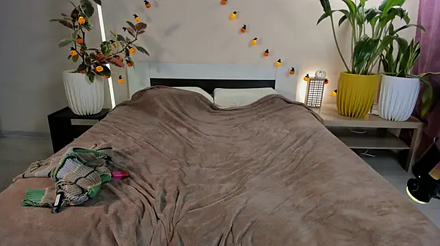 Your_Penny_ - Rub my pussy with fingers