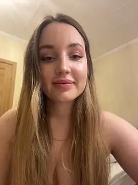IvySugar - I will tease you with my lips.