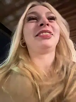 AngelinaTous