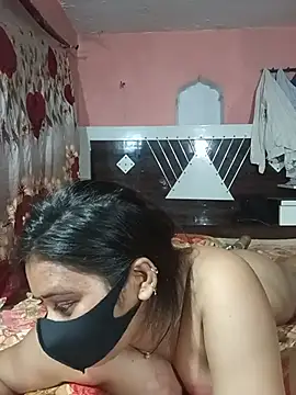 Hot_Indiancpl