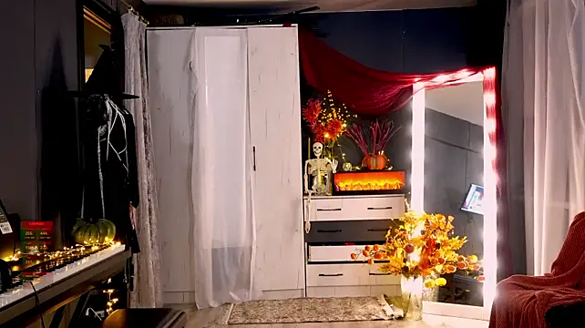 Hetaerart - Clamps Chain: nipples + pussy
