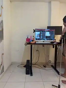 Vallitadelvalle - jumps and clappes your ass 🍑💦