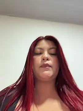 Lia-Moon77 - Clamps plus drooling tits 😈