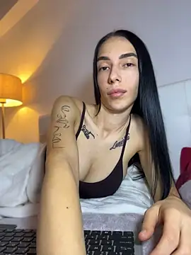 Celine_Roxelle - come and say hy