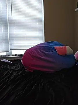 AmethystFoxx - Try to fist training last tip picks hole
