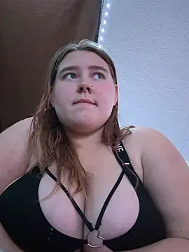 Sassi_babe - Oben ohne 30 min