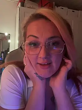 -LexaX - 👅Show Boobs FIRST TIME