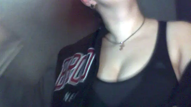 Maya_Sinclair - Hi! I'm hot, do you want me?