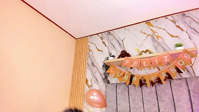 Aihnoa_split18 - Drool in my tits!