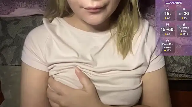 Jessiebest - 💕 without a bra 💕