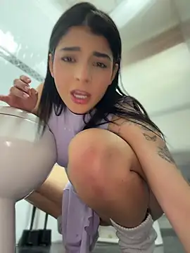 ArieliciousXXX - RIDE ON DILDO PRINCESS ARIEL😻💦