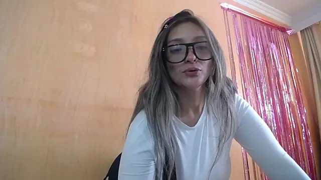 Miss_lilieth - naked