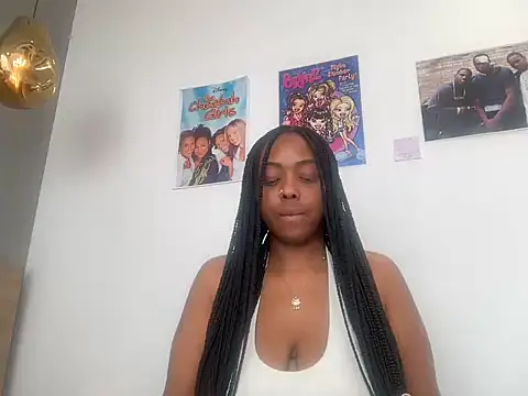 ChocolateCakeQueen - SHAKE THAT ASS ✨😛